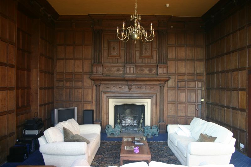 /uploads/image/present/The Jacobean Snug Room.JPG